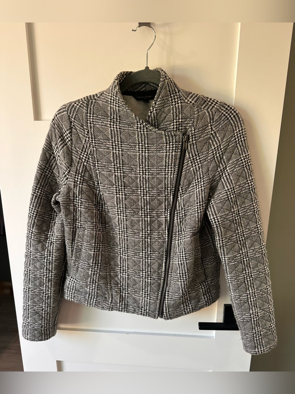 Banana Republic asymmetrical houndstooth blazer size S
